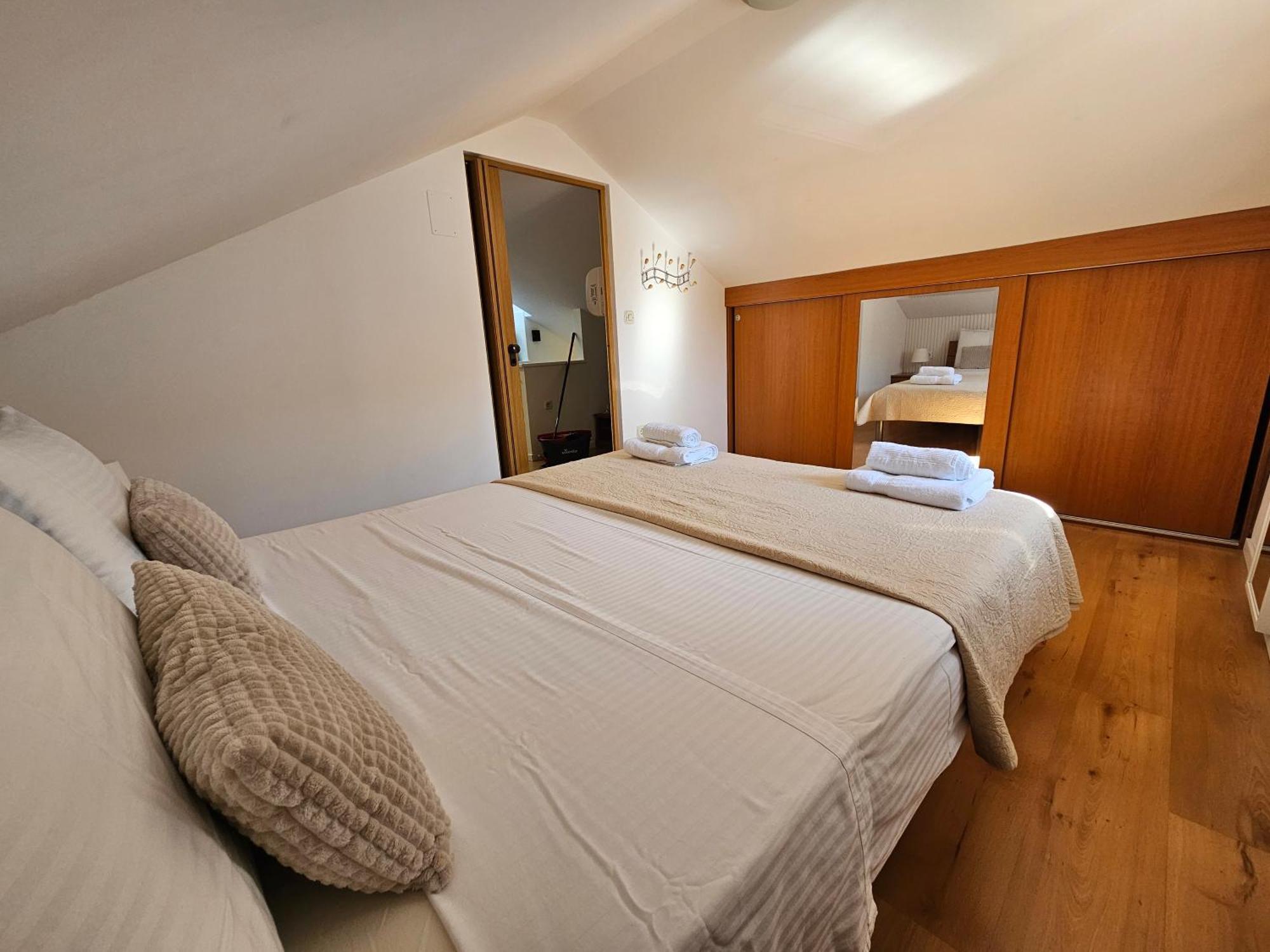 Appartement Lovely Attic Apartman-melani Zadar